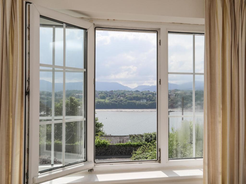 Sea View Cottage photo 3