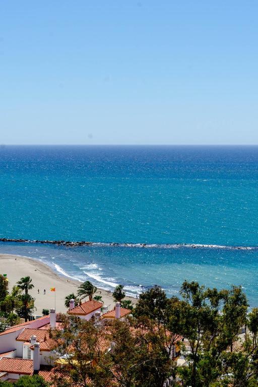 Hermoso estudio vistas al mar - 3