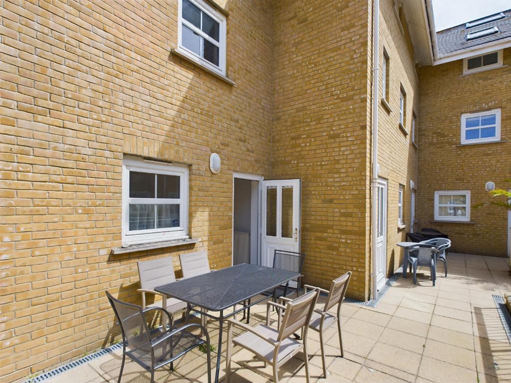 12A Solent Landing, Bembridge photo 7