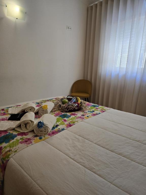 Shared lounge/TV area