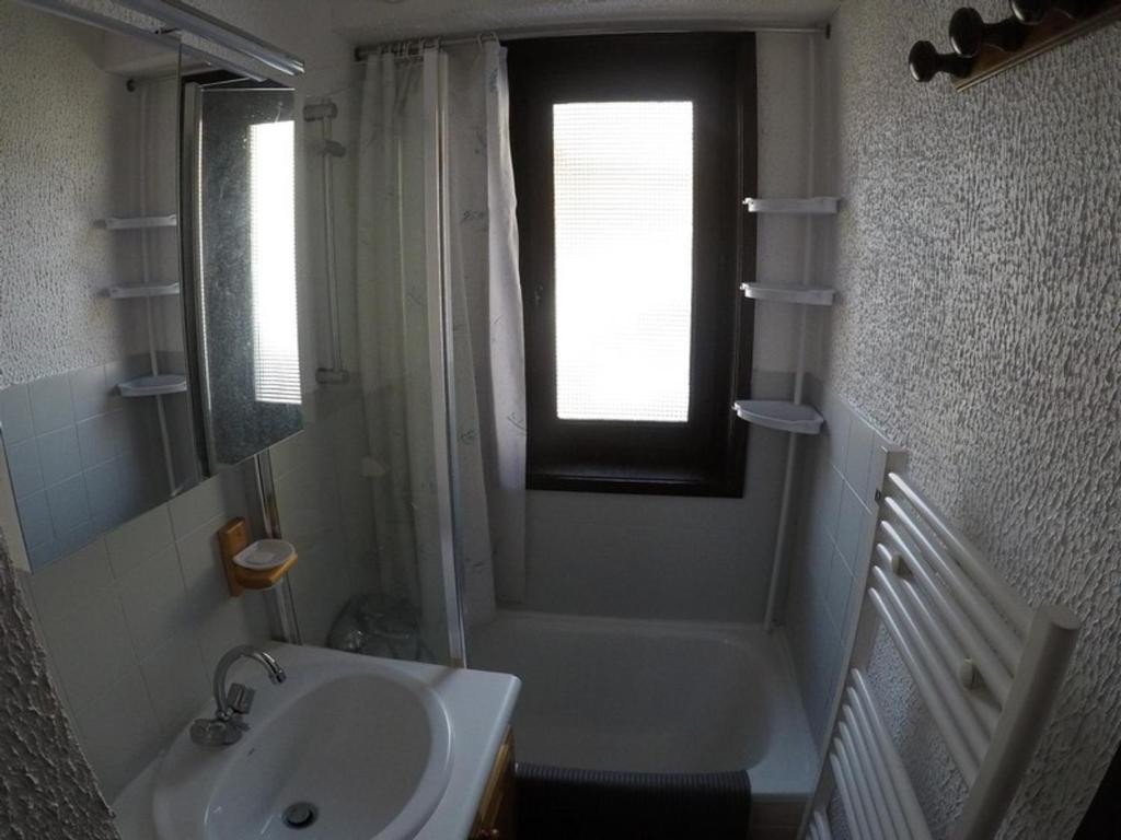 Studio 4 pers avec balcon, animaux et parking - FR-1-676-81 - 4