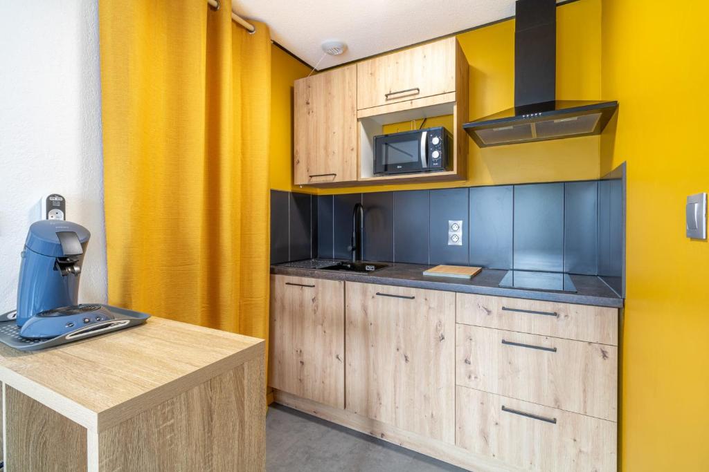 Cosy apartment with pool - 3