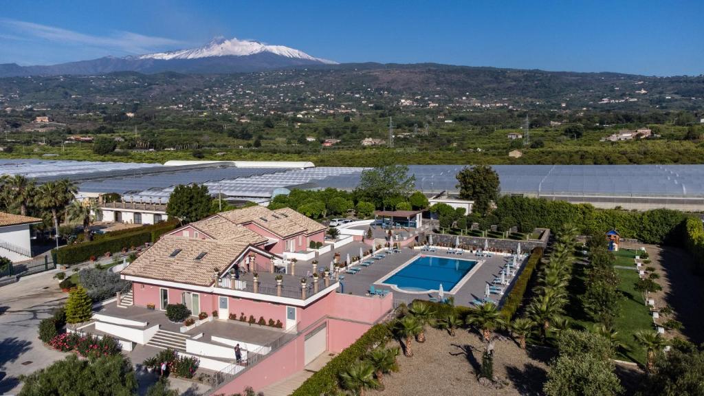 Dipladenia Garden Country Resort - 1