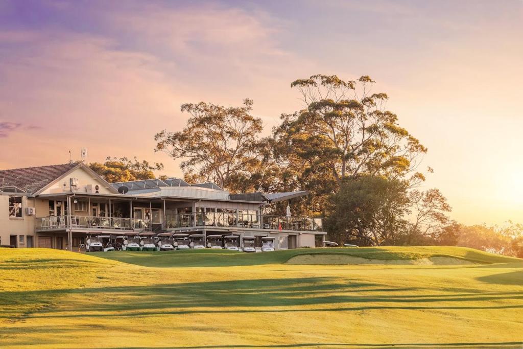 สนามกอล์ฟ (ในที่พัก)