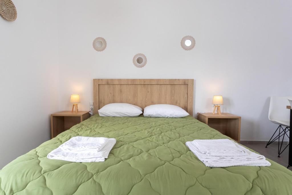 Seaside Escape - Steps to the Sand! - DionysiaSea Apts 1, Gázion