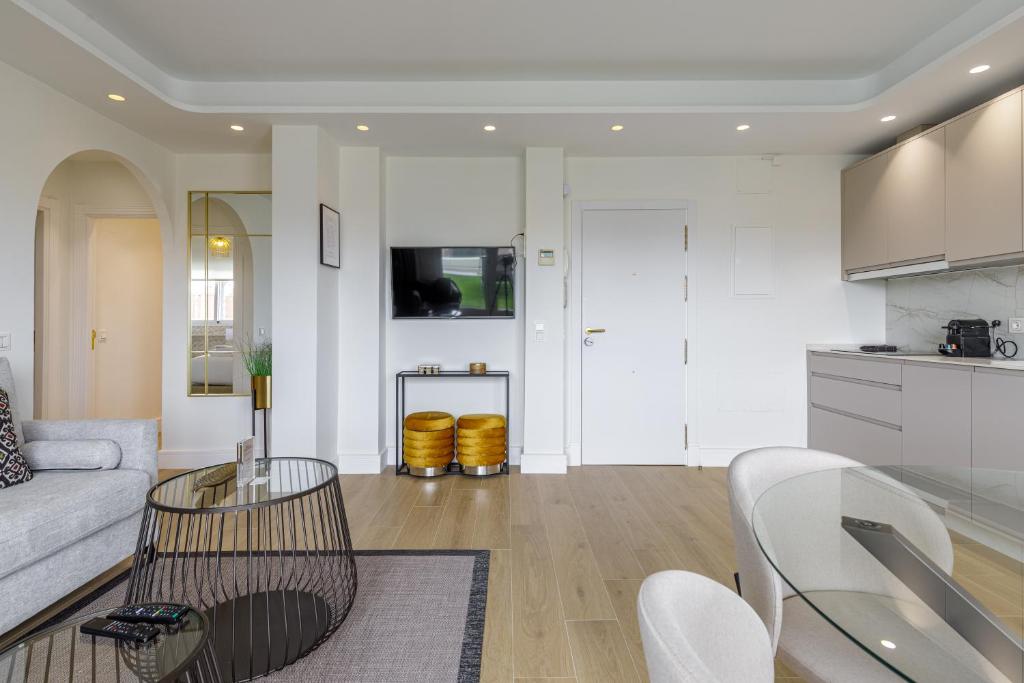 Penthouse Malagueta Sea View - 5