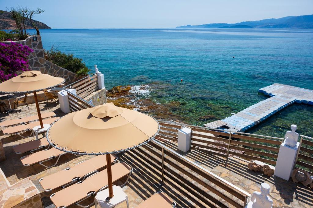 Havania Apartments — Plaża in Elounda