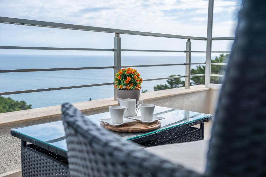 Vista sul mare - 1