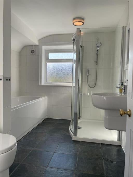 Beach House in Anglesey, Trearddur Bay photo 2