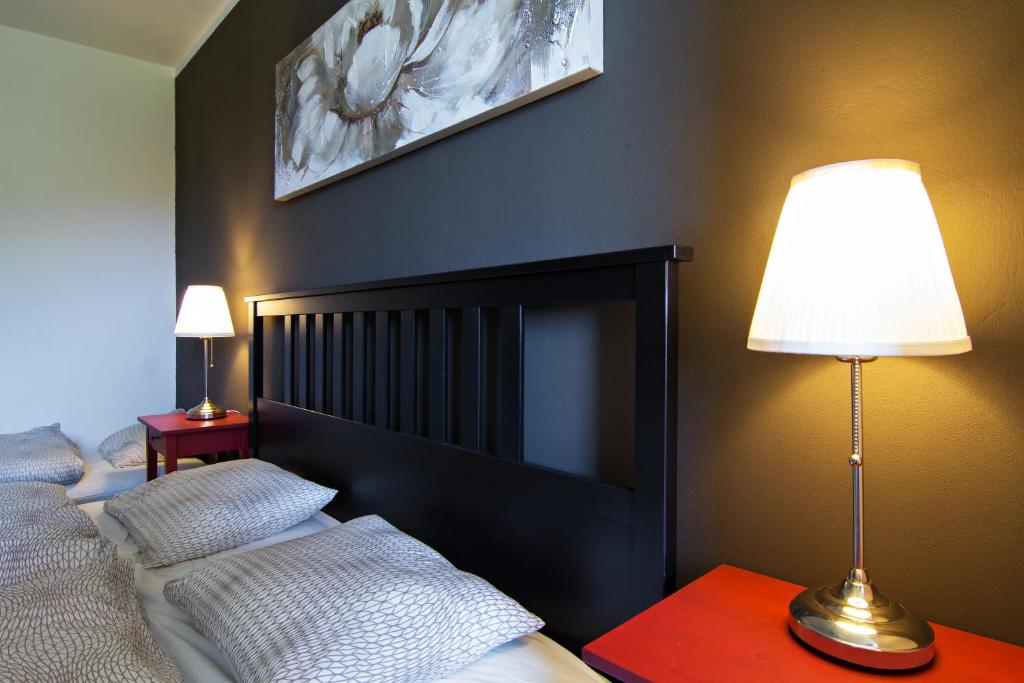 Apartment with Mountain View