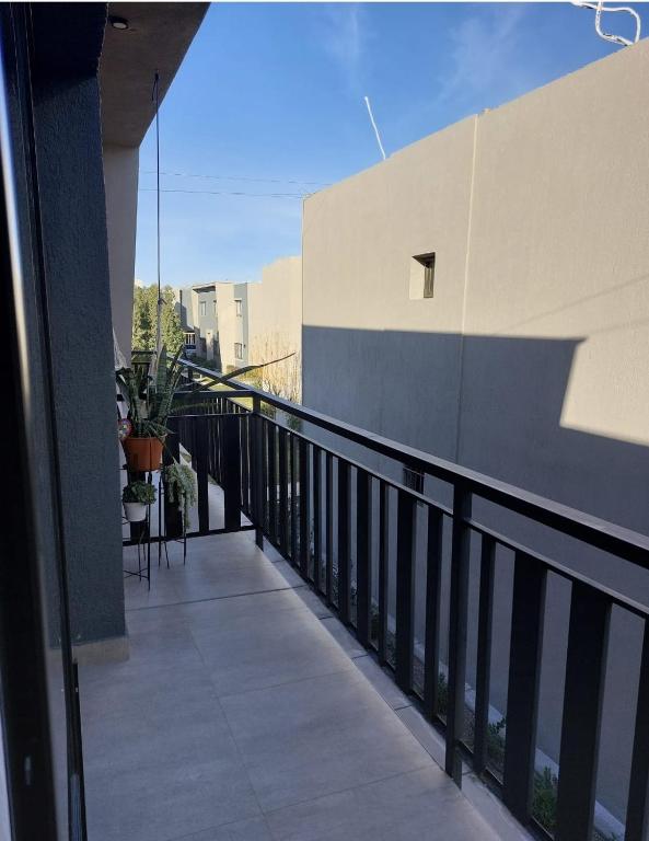 Moderno Departamento en Luján de Cuyo cercano a bodegas y viñedos - 4