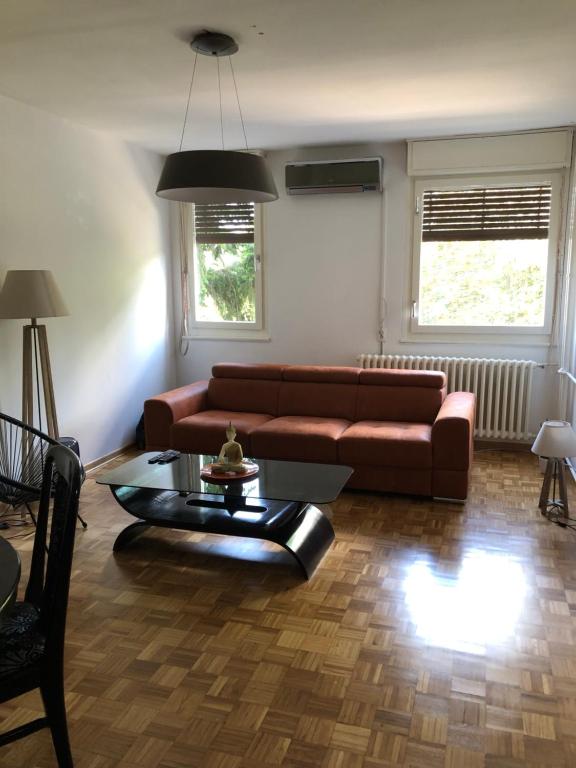 Simona Apartment, Bělehrad