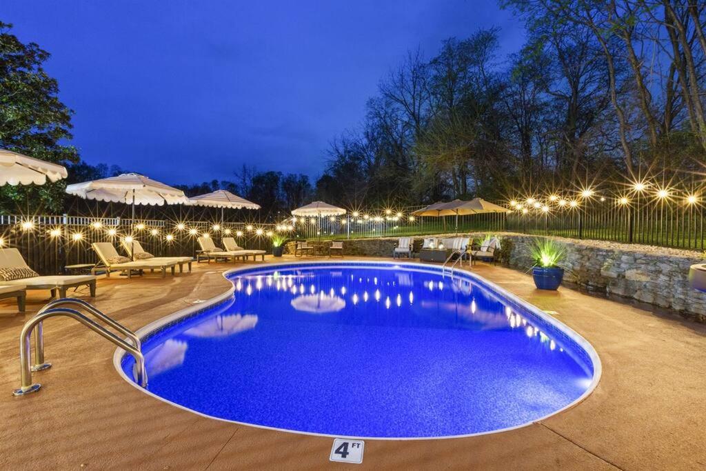 Glencairn Knoll, La Grange