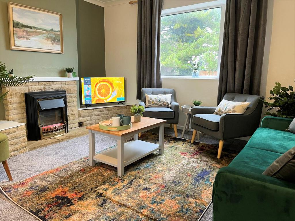 Ancaster House - Driveway - Wifi, Lincolnshire