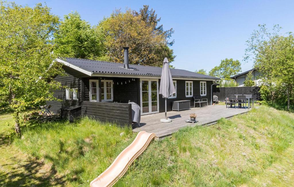 Gorgeous Home In Glesborg With Wifi, Glesborg