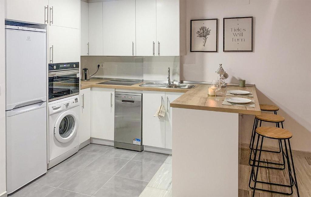Lovely Apartment In Marbella With Wifi - 5