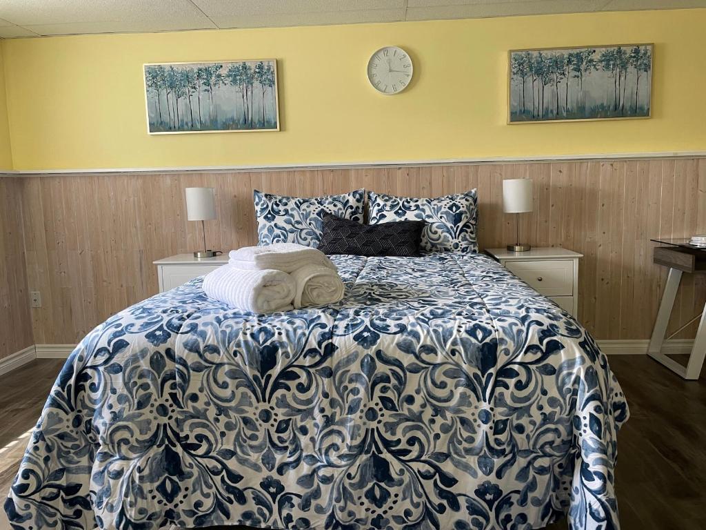 Private Suite in Niagara Falls, Niagara Falls