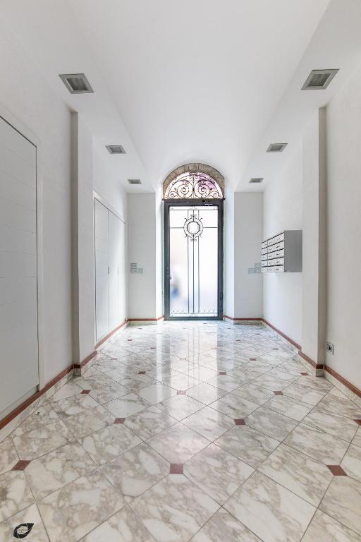Elena House Apartments - 4