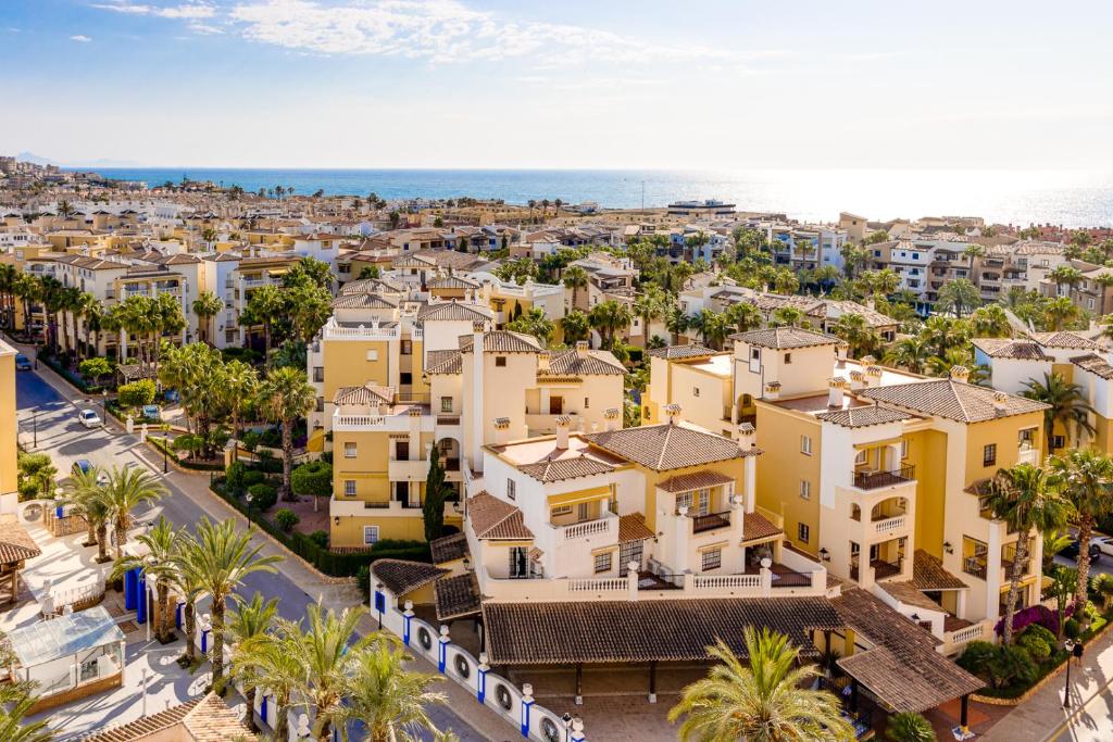 Premium Apartment Beach Aldea del Mar - 3