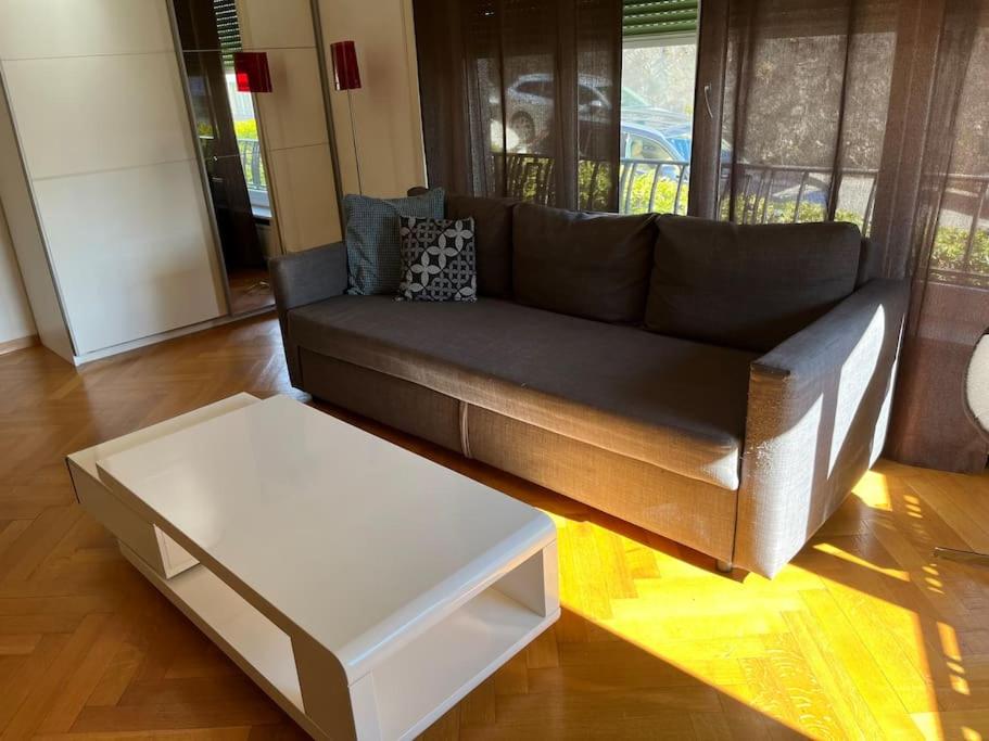 Appartement ensoleillé à Lausanne Centre - 3