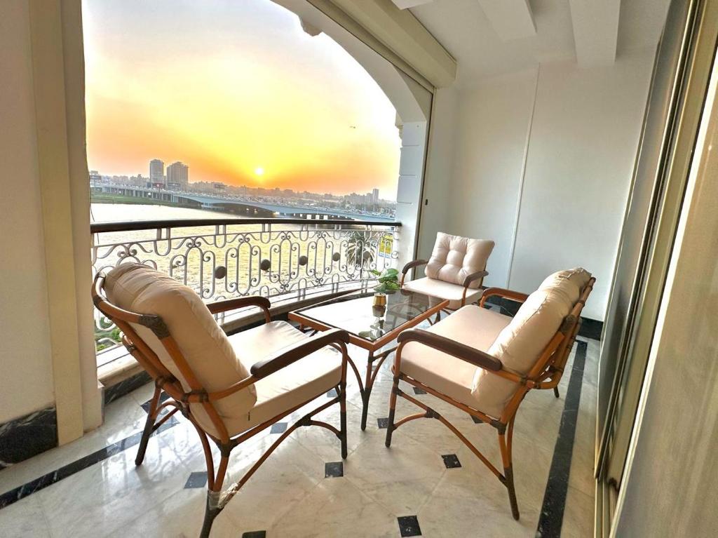 Nile view appt, Cornish Al Nile, Káhira