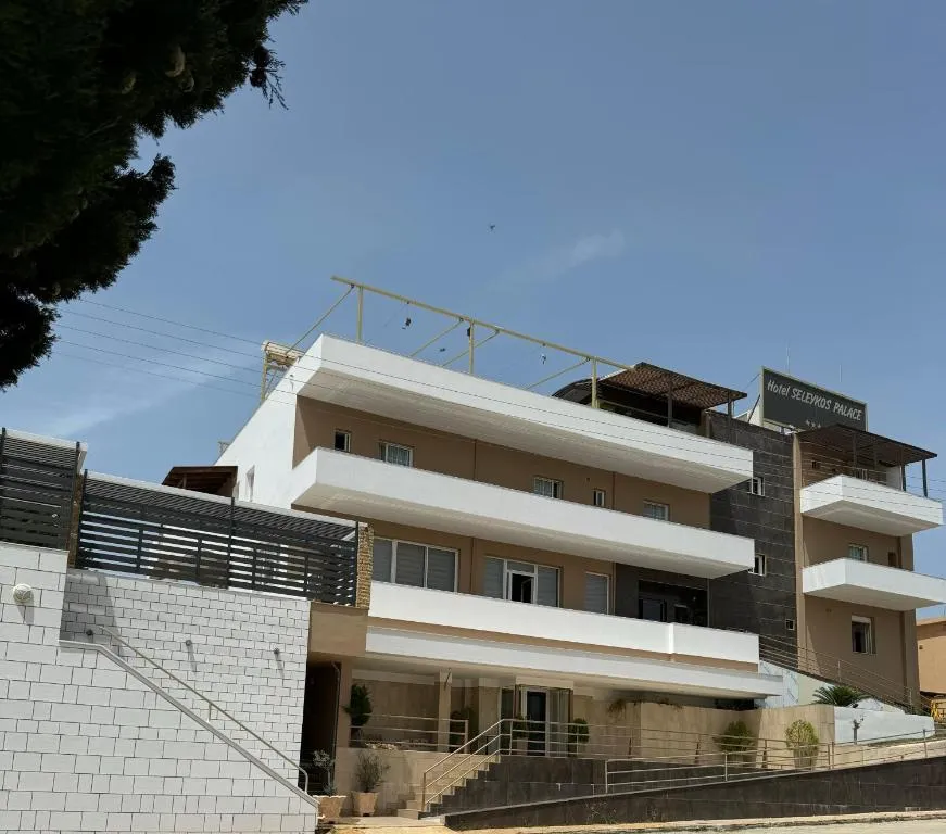 Selefkos Palace, hotel di Igoumenitsa