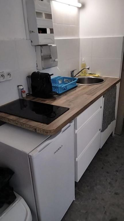 Appt t2 50m de la plage parking privée - 5