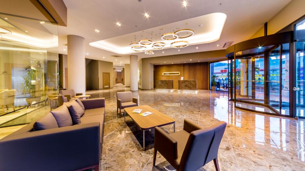 Ada Julian Marmaris — Hotel building in Marmaris, Mugla