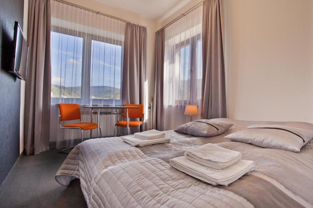 Urocza Art Pensjonat — Hotel in Krynica-Zdrój