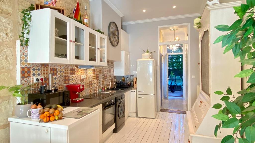 Grand Appartement Haussmanien de Standing avec Jacuzzi Terrasse et Parking en Hyper Centre - 3