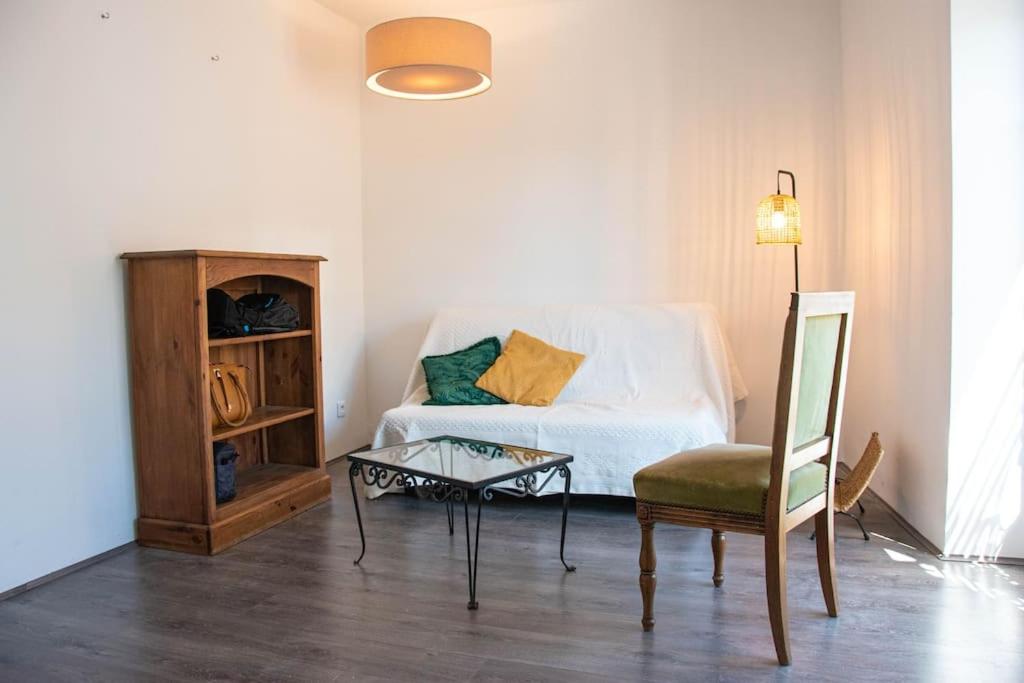 Angers Centre- Gare - Chateau - Duplex 2 chambres - 2