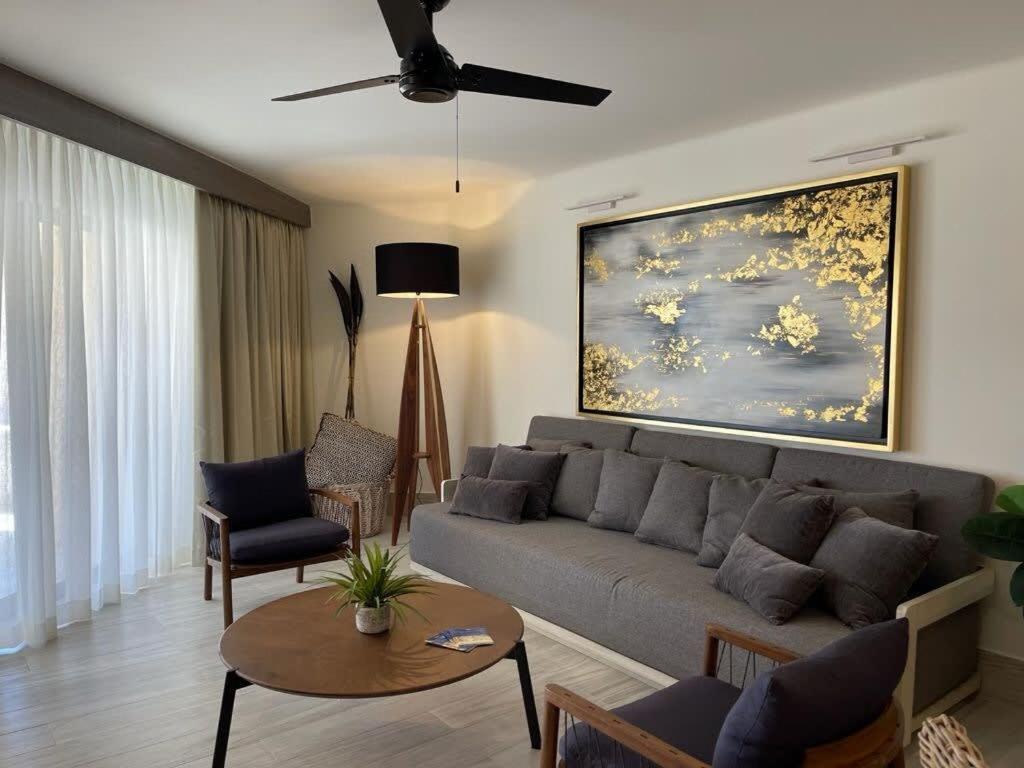 Unit 150- Casa Kelly - OCEANFRONT Fully Renovated - 3