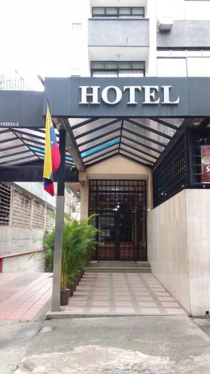 Hotel Plaza Venezuela - 1