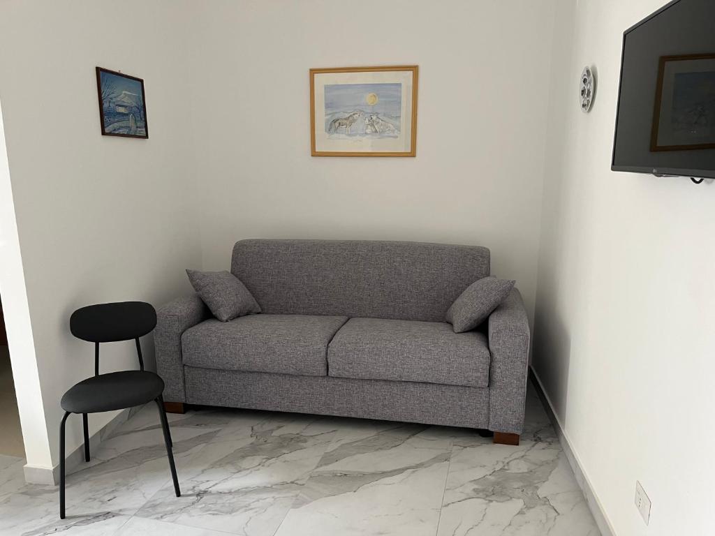 Stone House 1 - 3