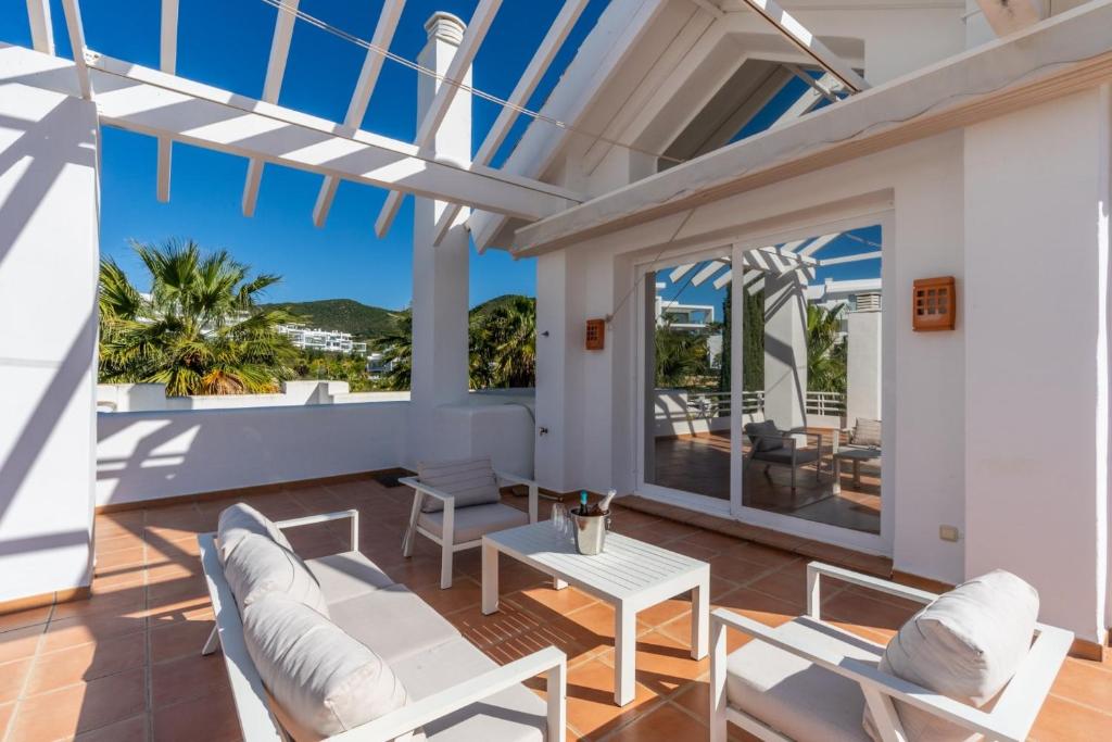 AL-321 Penthouse 3 bedrooms Alcazaba Lagoon - 5