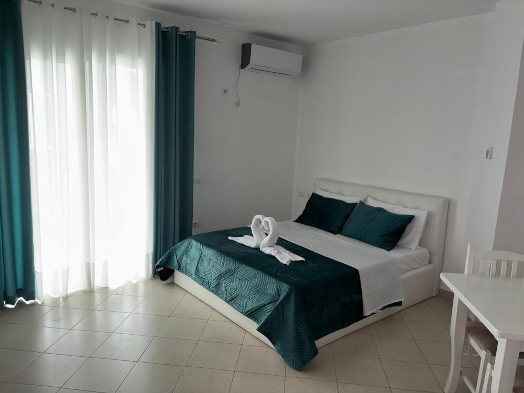 Tisa Apartment, Vlorë