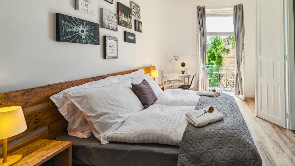 3 room apartment in the beautiful street, Будапешт