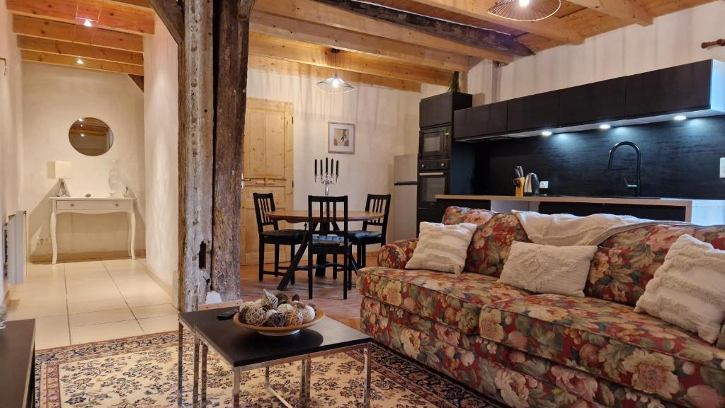 Maison Cassin47, Lavergne