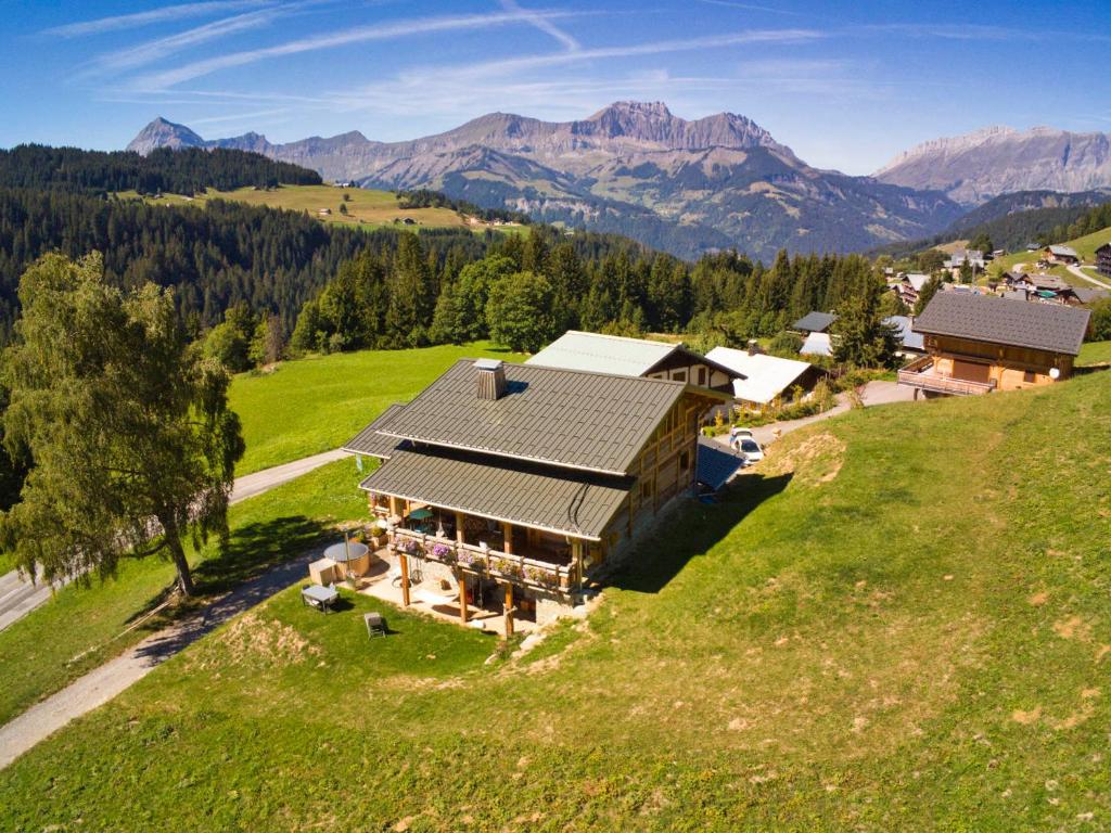 Appartement chaleureux, au pied des pistes, idéal pour 6-8 personnes avec terrasse - FR-1-505-94 - 3