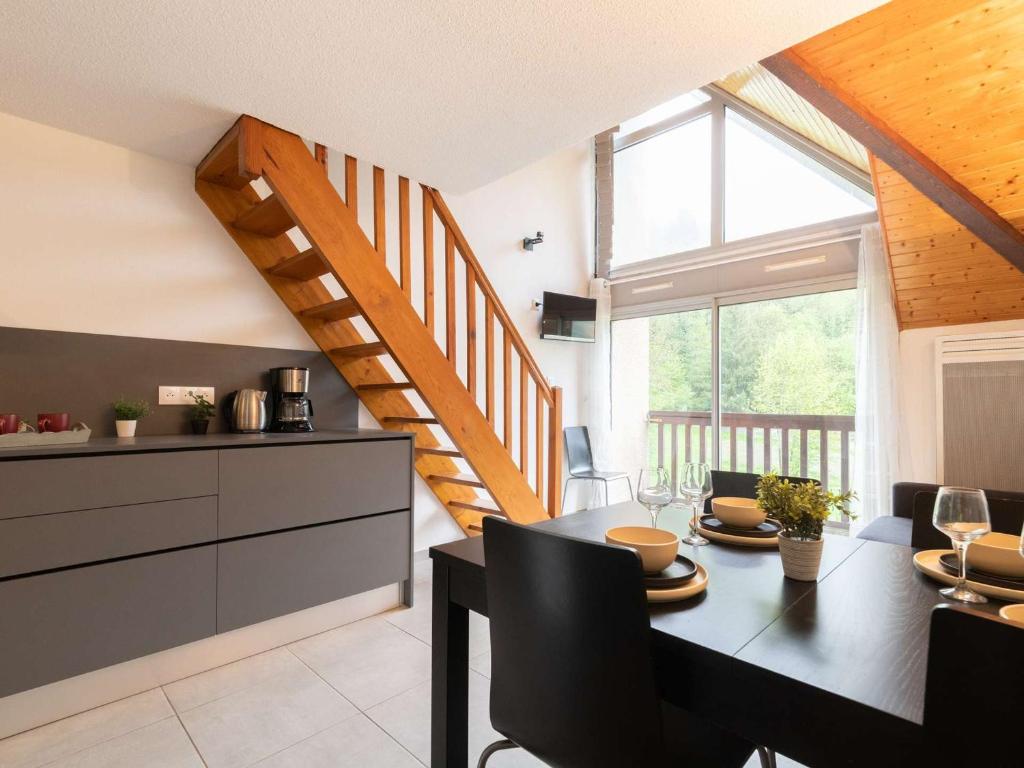 Appartement calme près du centre et pistes, balcon sud, navette gratuite - FR-1-296-168 - 1