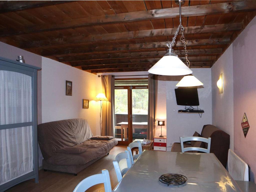 Appartement cosy rénové pour 6 pers, skis aux pieds, balcon sud, proche garderie, belles prestations - FR-1-322-257 - 1