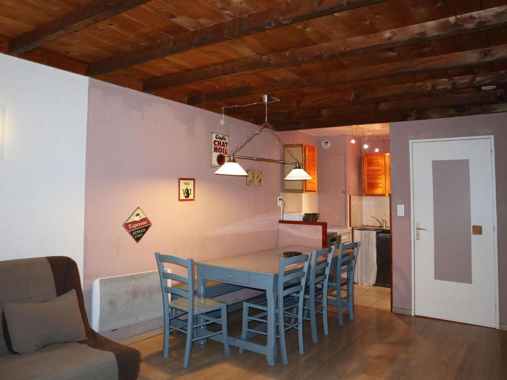 Appartement cosy rénové pour 6 pers, skis aux pieds, balcon sud, proche garderie, belles prestations - FR-1-322-257 - 3