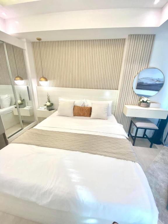 Alexis Place Azure North, San Fernando