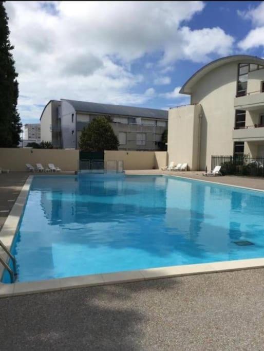 Studio + piscine+ parking privé. Quartier Minimes - 1