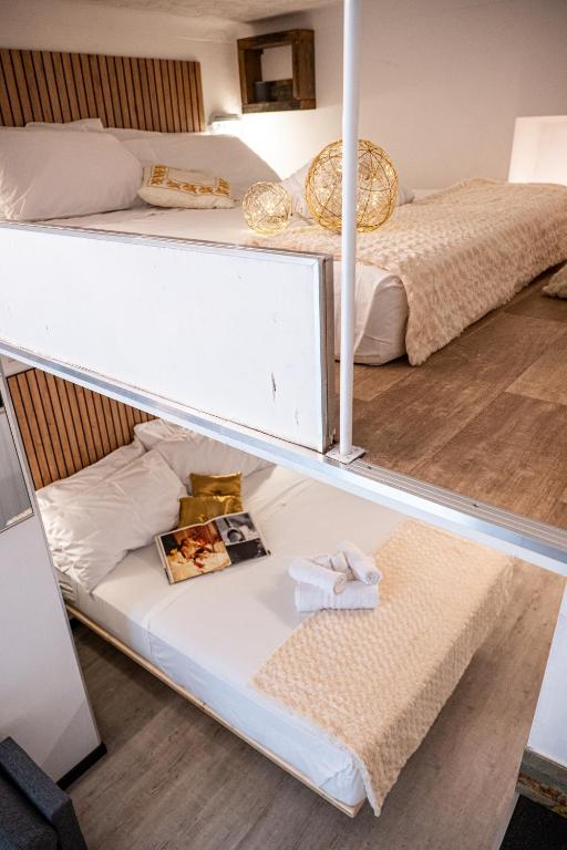My Room SML by PortofinoVip - 5