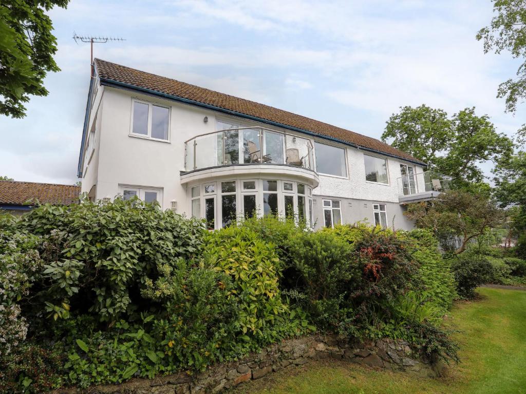 Ynys Castell, Menai Bridge