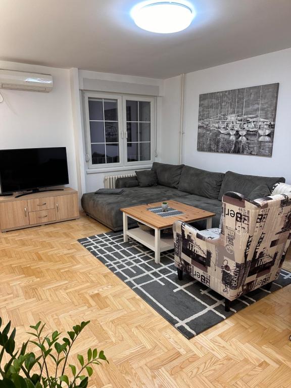 Apartment in New Belgrade Blok 30 - 2