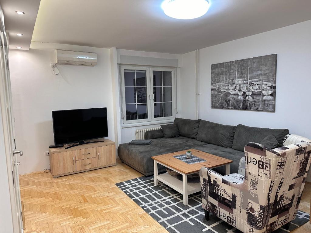 Apartment in New Belgrade Blok 30 - 3