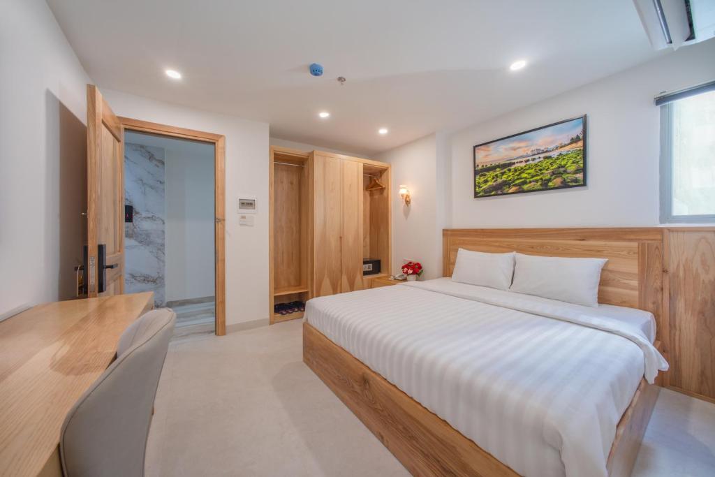 Bluebay Hotel