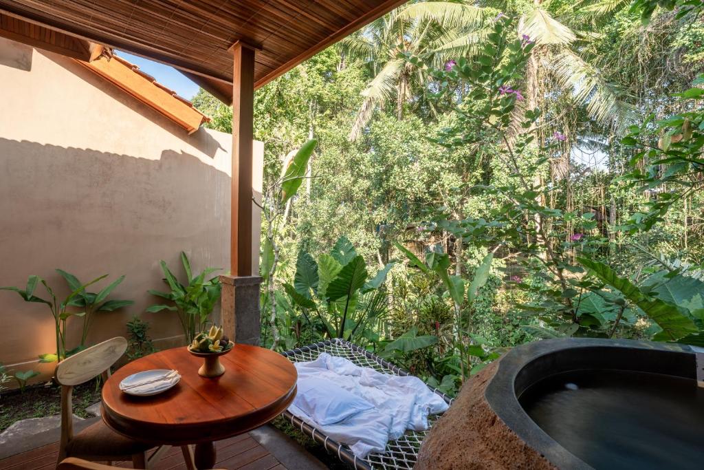 Facilities, The Compass Rose Ubud in Bali